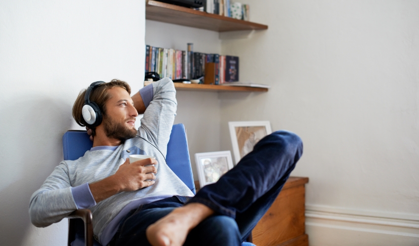 Bild von Mann mit Kaffeetasse