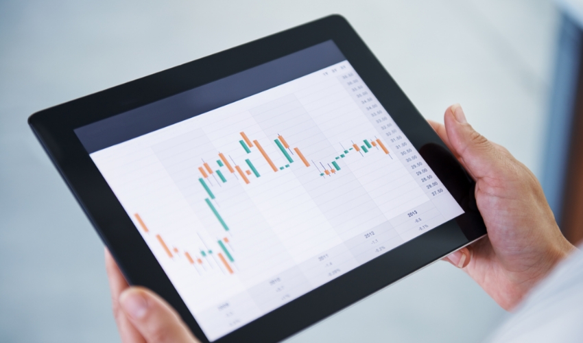 Tablet mit Diagramm Grafik